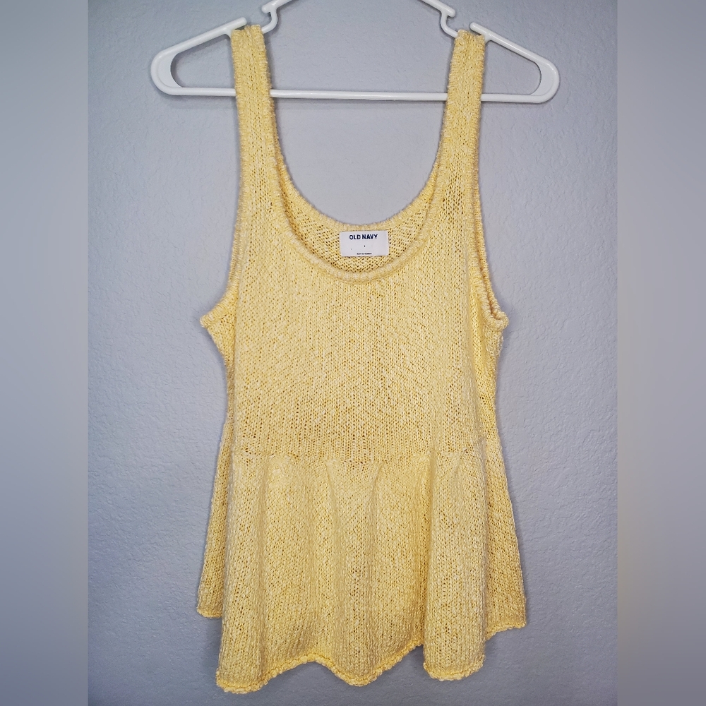 Old Navy Knitted Tank Top Size L